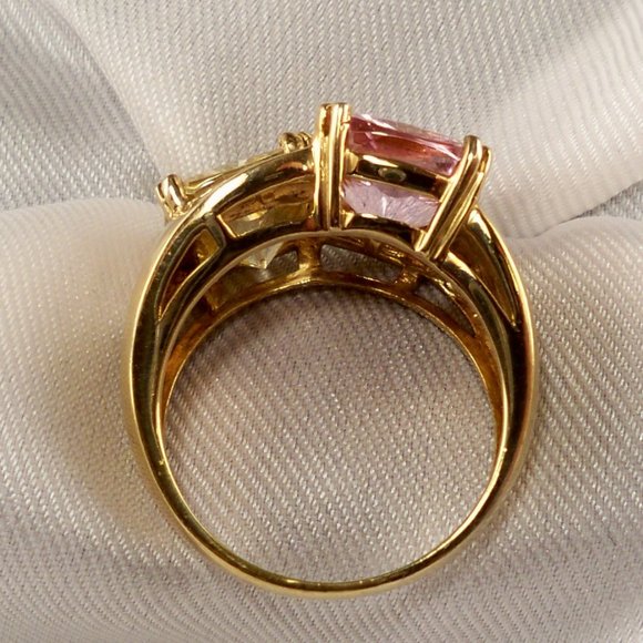 NEW Victoria Wieck Yellow & Pink Cubic Zirconias Gold Ring - Picture 7 of 10